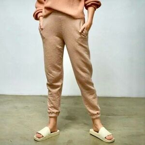 2 Pairs Tan/Green Restore Joggers